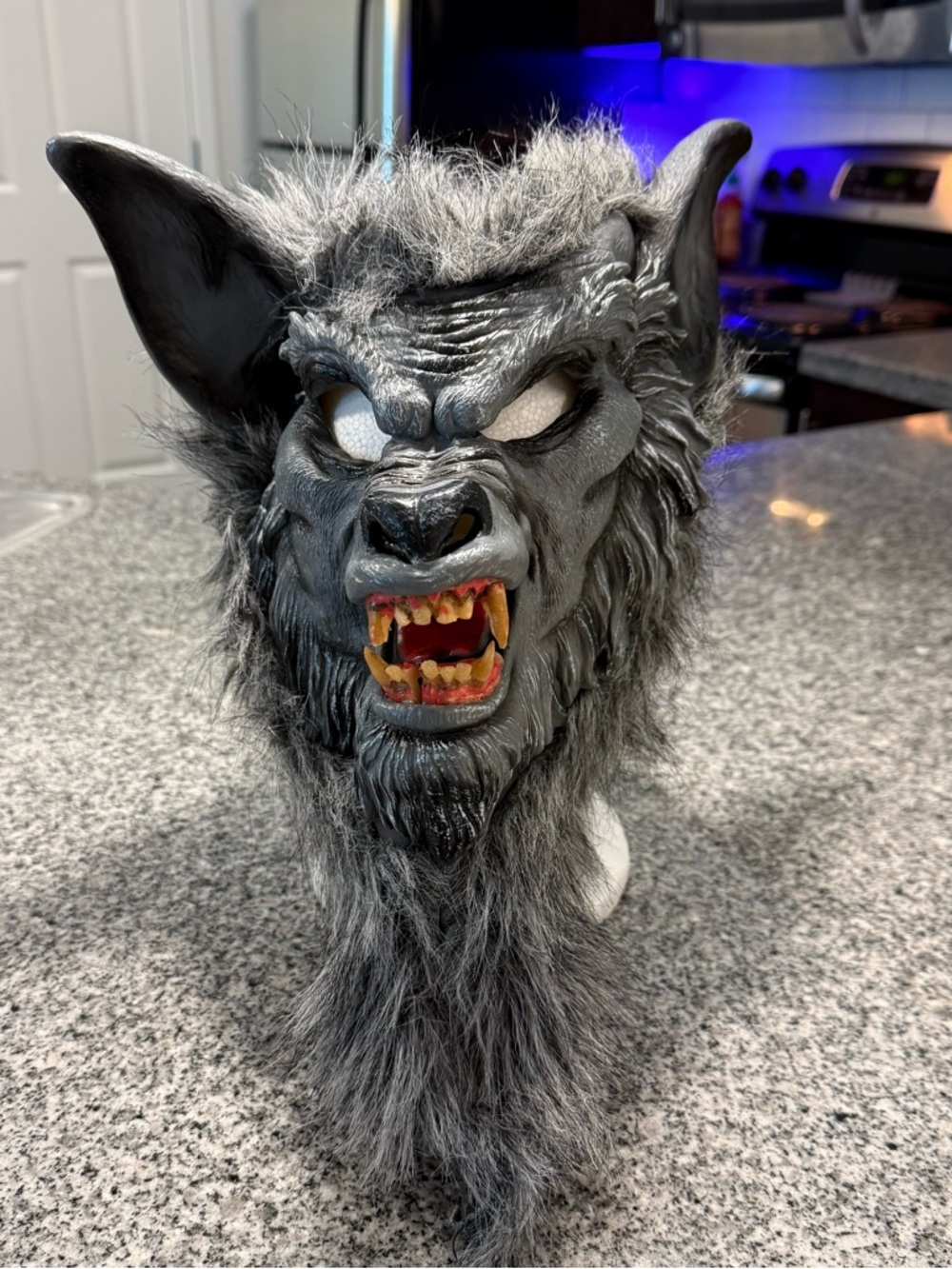 Fun World Werewolf Mask 5813 Gray Faux Fur Wolf Halloween Costume Adult
